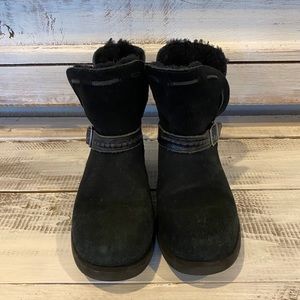 Girls Ugg Boots Size 3